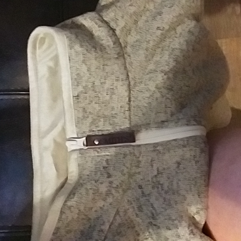Smith's Pullover - Picture 13 of 13